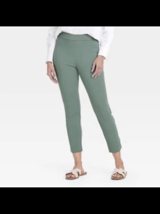 a new day Pants - A New Day Stretch Pull-On Ankle Pants in Sage Green 10R NWT